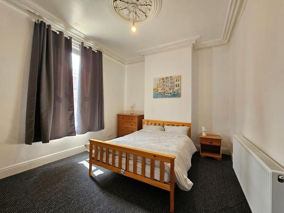 普雷斯顿Convenient 3 Bed, Pr1 Near Uclan N Train Station别墅 外观 照片
