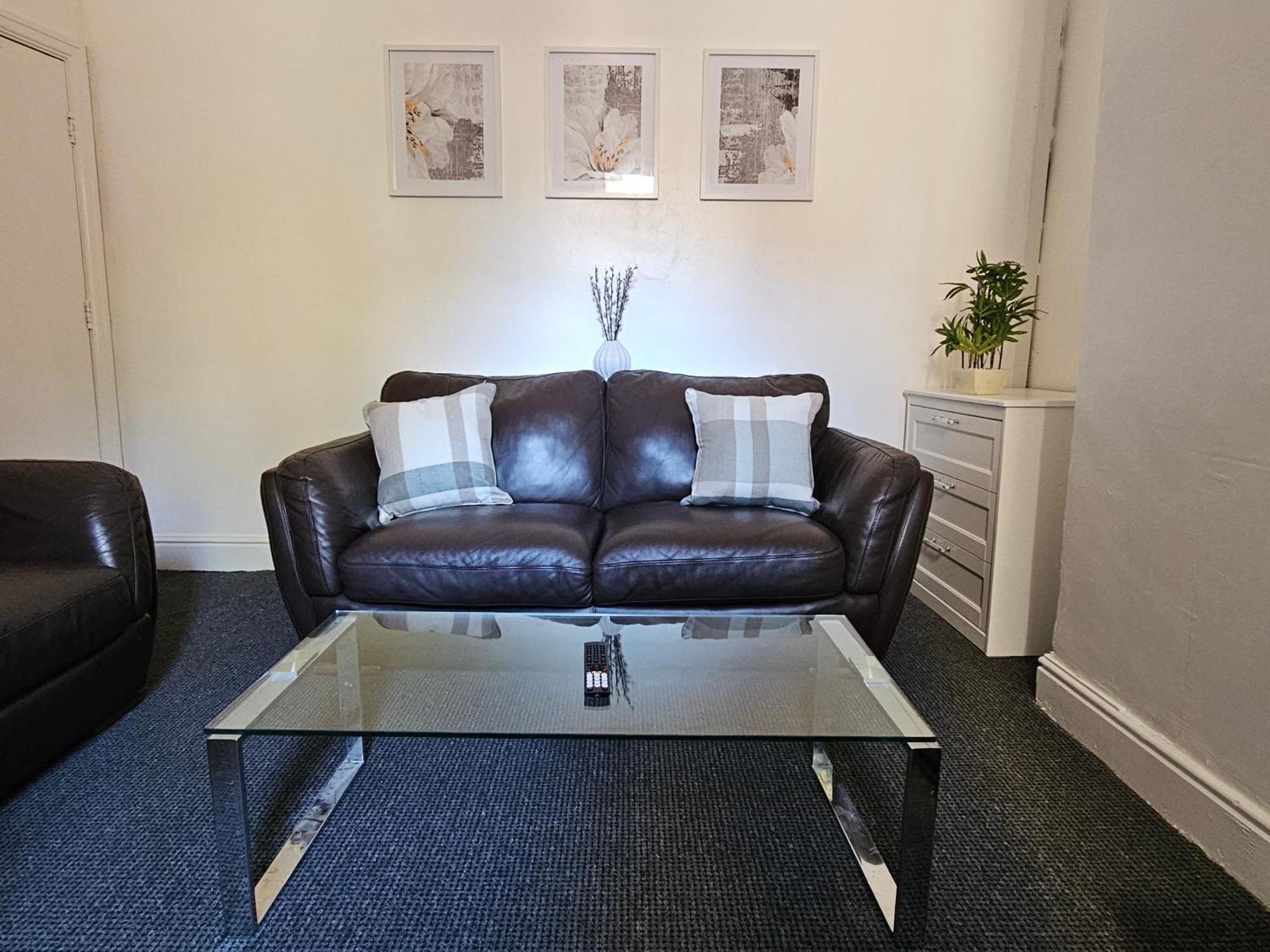 普雷斯顿Convenient 3 Bed, Pr1 Near Uclan N Train Station别墅 外观 照片